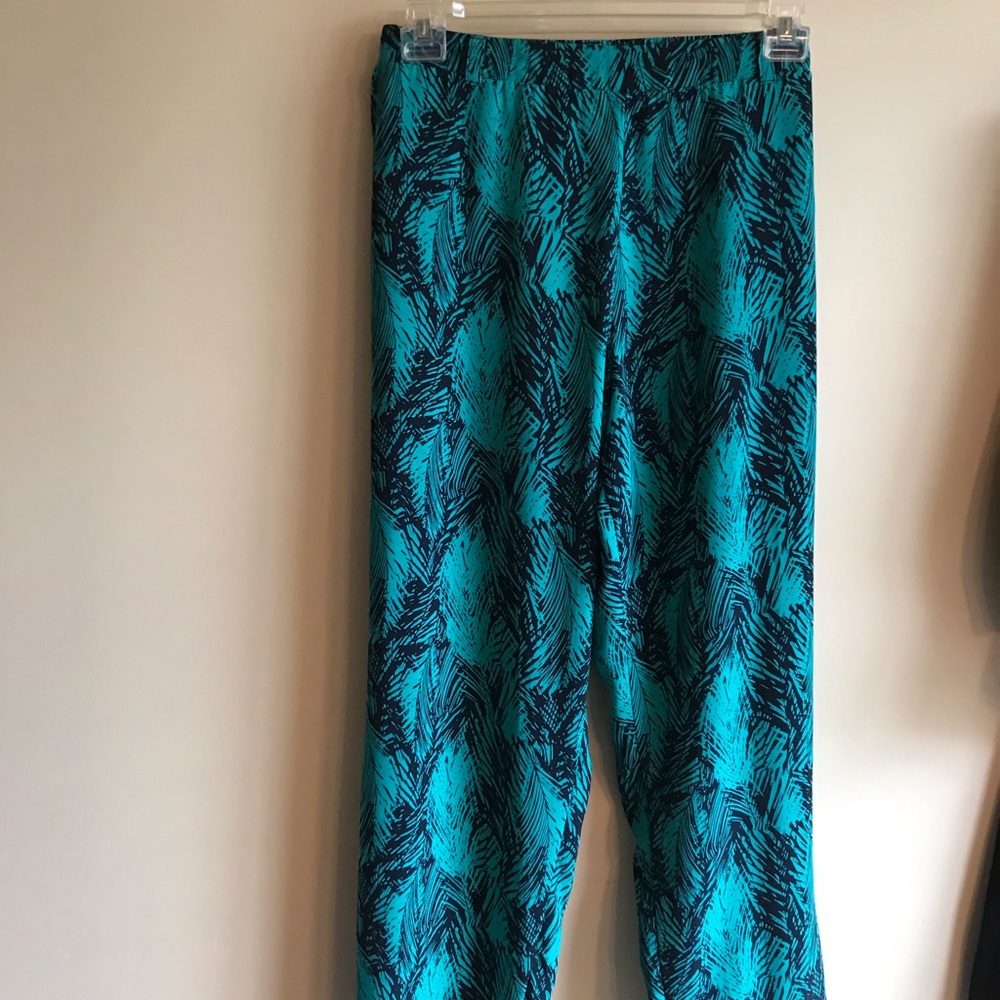 Fashion pants, stylish for work or play.